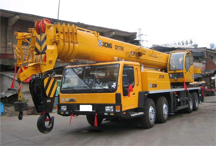 临桂区吊车出租选择重点