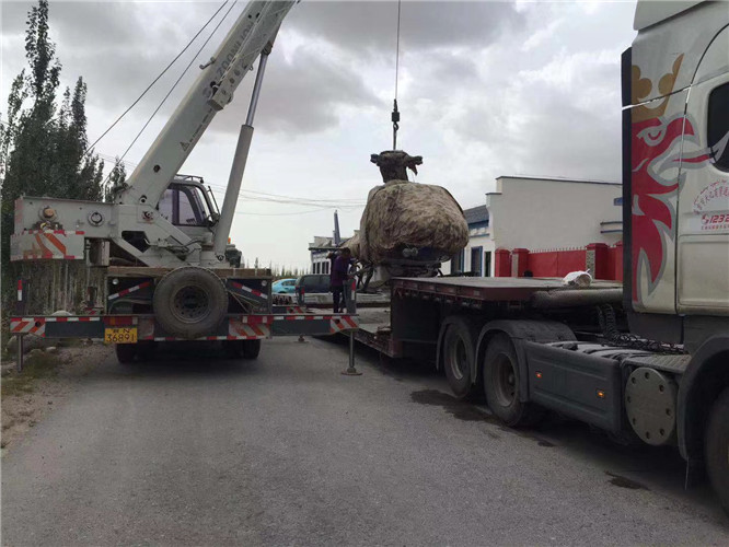 临桂区狭窄场地（如小区、车间）适合用哪种吊车？